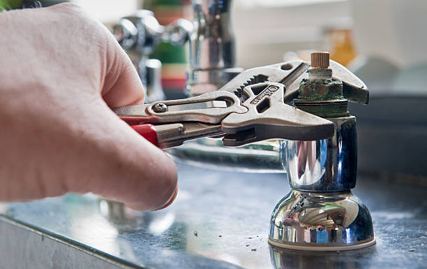 Best Local water damage restoration  in Mill Plain, CT